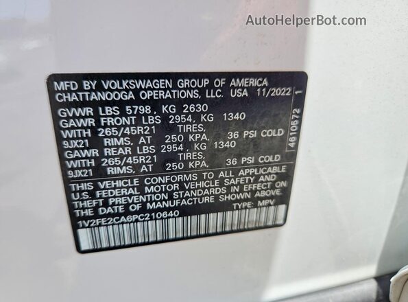 1V2FE2CA6PC210640 2023 VOLKSWAGEN ATLAS White VIN կոդի պիտակի տեսք