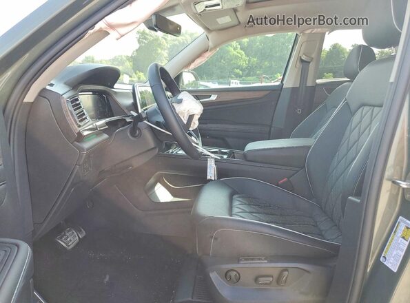1V2FN2CA2TC500576 2026 VOLKSWAGEN ATLAS Green წინა სალონის ხედი