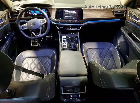 1V2FR2CA3SC538823 2025 VOLKSWAGEN ATLAS Black Вид панелі приладів