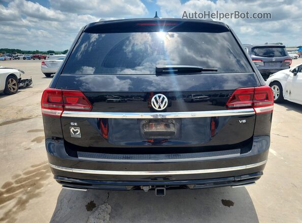1V2FR2CA5JC581719 2018 VOLKSWAGEN ATLAS Black Widok z tyłu