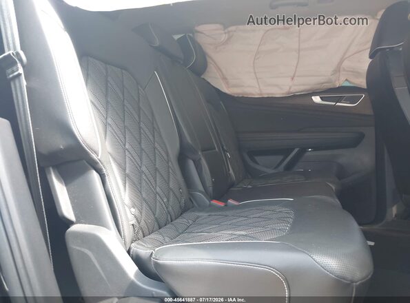 1V2FR2CA5RC613578 2024 VOLKSWAGEN ATLAS Black VIN sticker view