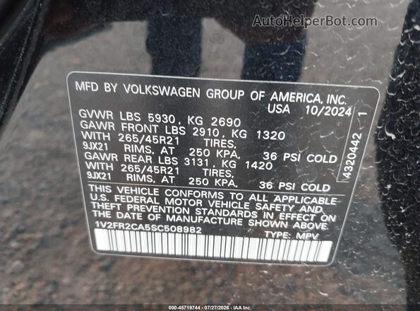 1V2FR2CA5SC508982 2025 VOLKSWAGEN ATLAS Black ძრავის განყოფილების ხედი