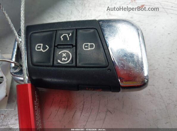 1V2FR2CA6NC506100 2022 VOLKSWAGEN ATLAS Red Dashboard view