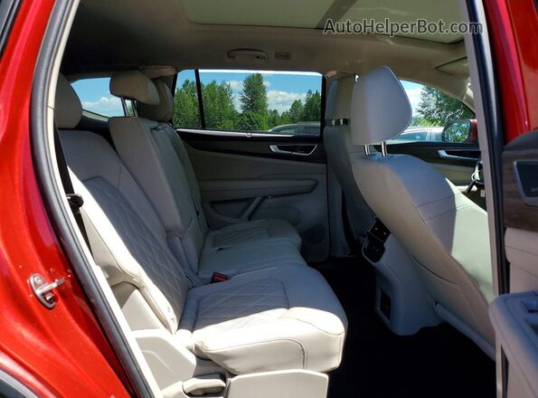 1V2FR2CA6RC534405 2024 VOLKSWAGEN ATLAS Red Widok wnętrza z tyłu