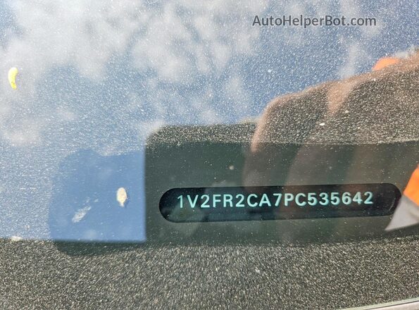 1V2FR2CA7PC535642 2023 VOLKSWAGEN ATLAS Blue Widok wnętrza 360 stopni