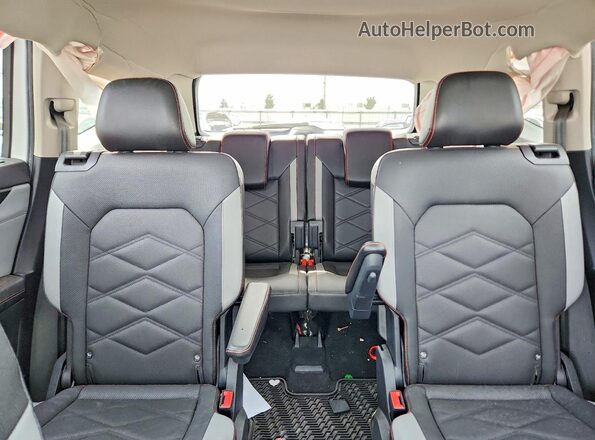 1V2GR2CA1RC622170 2024 VOLKSWAGEN ATLAS Белый Вид задних сидений