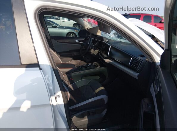 1V2GR2CA8RC545717 2024 VOLKSWAGEN ATLAS White Vista interior delantera
