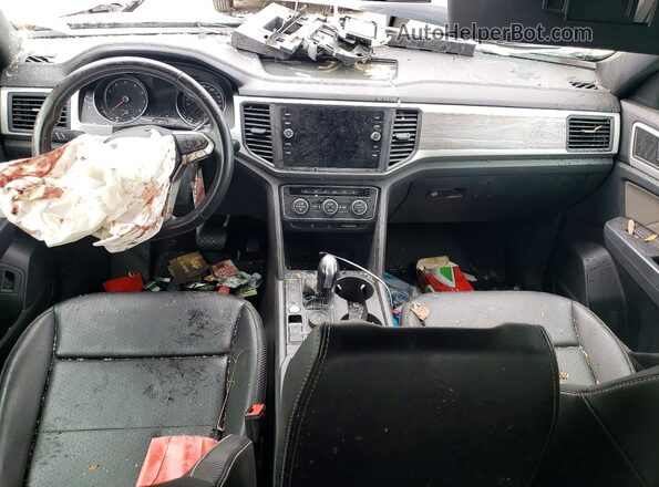 1V2HE2CA1MC221971 2021 VOLKSWAGEN ATLAS Gray Widok deski rozdzielczej
