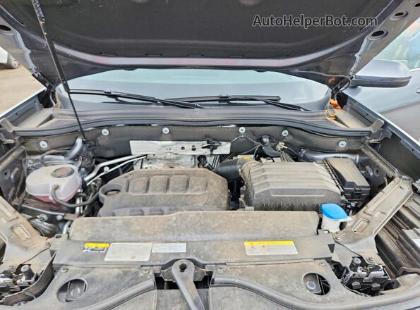 1V2HE2CA4SC227163 2025 VOLKSWAGEN ATLAS Silver Widok wnętrza z tyłu