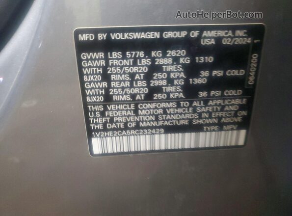 1V2HE2CA5RC232429 2024 VOLKSWAGEN ATLAS Silver 360 interior view