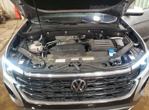 1V2HE2CA5RC232429 2024 VOLKSWAGEN ATLAS Silver Engine compartment view