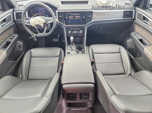 1V2HE2CA6PC223039 2023 VOLKSWAGEN ATLAS White Вид панелі приладів