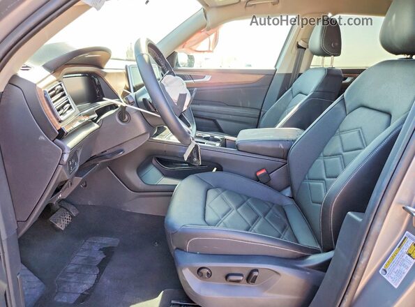 1V2HN2CA2TC550340 2026 VOLKSWAGEN ATLAS Silver Front interior view
