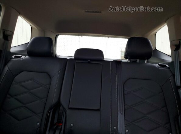 1V2HN2CA4TC555927 2026 VOLKSWAGEN ATLAS Black Vista de los asientos traseros