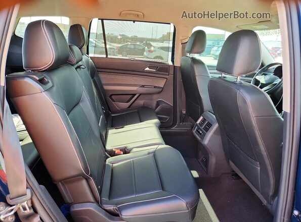 1V2HR2CA2MC572473 2021 VOLKSWAGEN ATLAS Blue Vista interior trasera