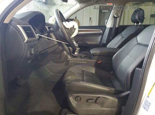 1V2HR2CA3MC562874 2021 VOLKSWAGEN ATLAS White Widok wnętrza z przodu
