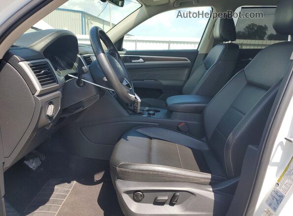 1V2HR2CA5MC583936 2021 VOLKSWAGEN ATLAS White Front interior view