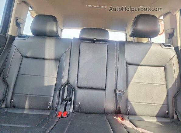 1V2HR2CA5PC533316 2023 VOLKSWAGEN ATLAS Black Widok tylnych siedzeń