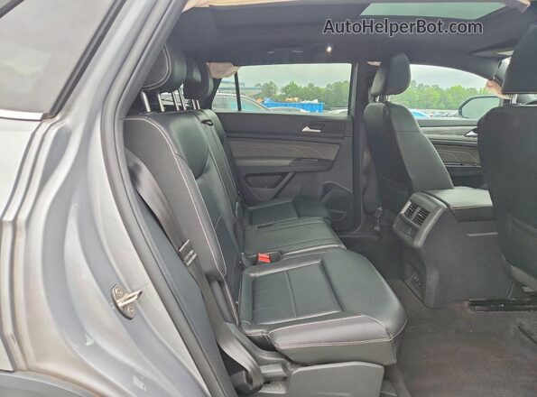 1V2JE2CA1MC207148 2021 VOLKSWAGEN ATLAS Silver Вид задніх сидінь