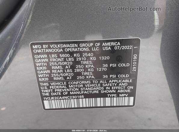 1V2JE2CA4NC230165 2022 VOLKSWAGEN ATLAS Gray Widok komory silnika
