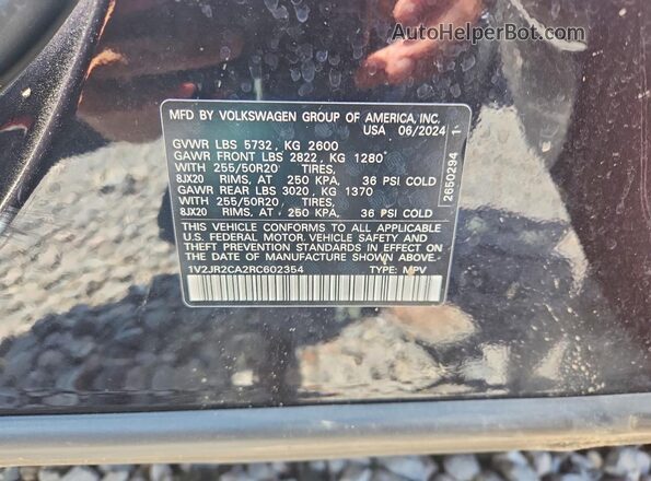 1V2JR2CA2RC602354 2024 VOLKSWAGEN ATLAS Black Widok komory silnika