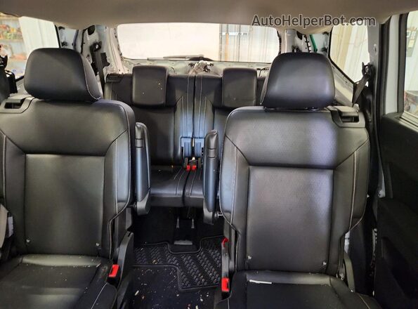1V2JR2CA3MC511697 2021 VOLKSWAGEN ATLAS White Widok tylnych siedzeń