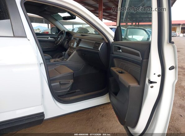 1V2JR2CA3PC556630 2023 VOLKSWAGEN ATLAS Белый Вид салона спереди