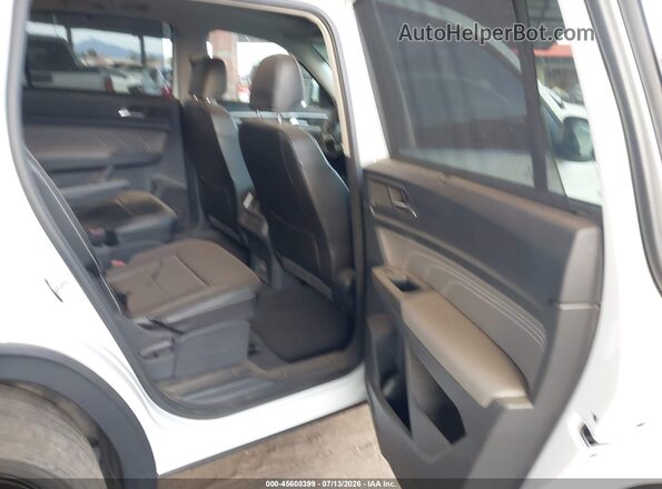 1V2JR2CA3PC556630 2023 VOLKSWAGEN ATLAS Белый Вид наклейки с VIN-кодом