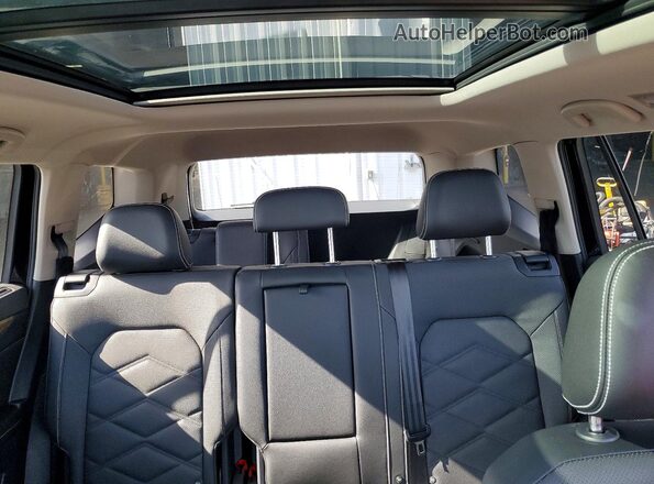 1V2JR2CA4SC546357 2025 VOLKSWAGEN ATLAS Black Vista de los asientos traseros