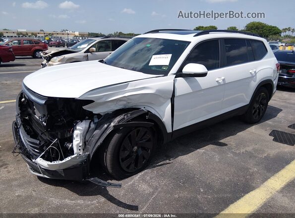 1V2JR2CA7RC534326 2024 VOLKSWAGEN ATLAS White Przód lewy