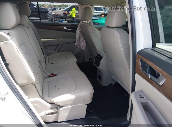 1V2JR2CA7RC534326 2024 VOLKSWAGEN ATLAS White Widok naklejki z numerem VIN