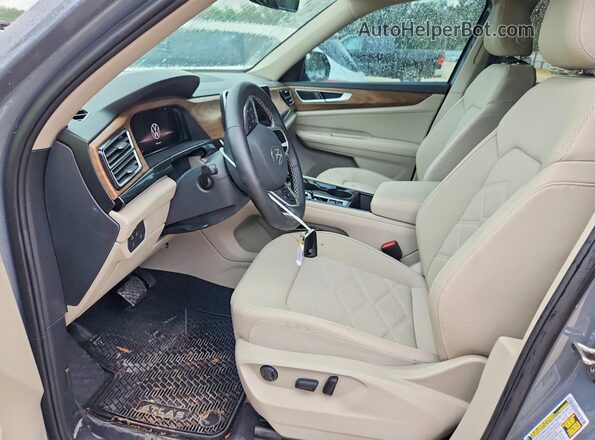 1V2JR2CAXSC556388 2025 VOLKSWAGEN ATLAS Gray Widok wnętrza z przodu