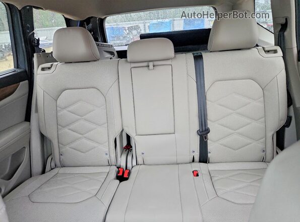 1V2JR2CAXSC556388 2025 VOLKSWAGEN ATLAS Gray Widok tylnych siedzeń