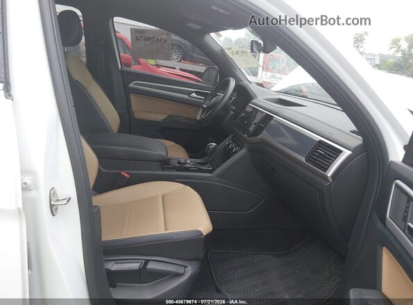 1V2KC2CA1PC203115 2023 VOLKSWAGEN ATLAS White Vista interior delantera