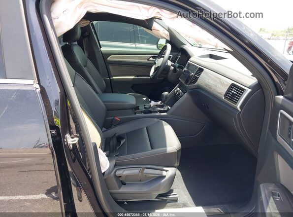 1V2KE2CAXPC218108 2023 VOLKSWAGEN ATLAS Black Вид салону спереду