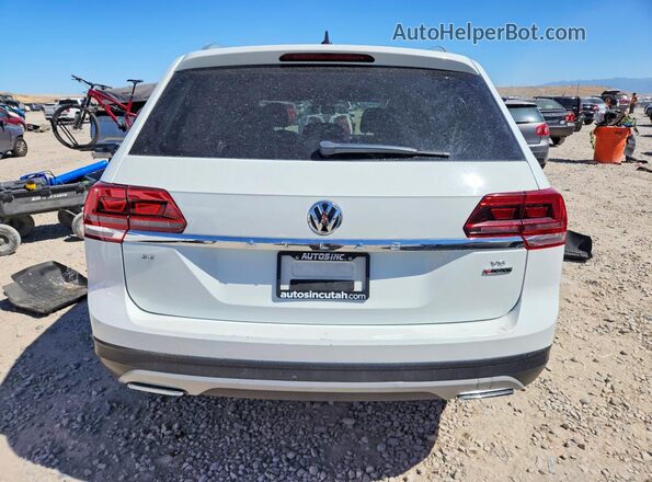 1V2KR2CA0JC567564 2018 VOLKSWAGEN ATLAS White Rear view