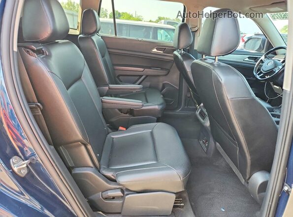 1V2KR2CA0JC571422 2018 VOLKSWAGEN ATLAS Blue Vista interior trasera