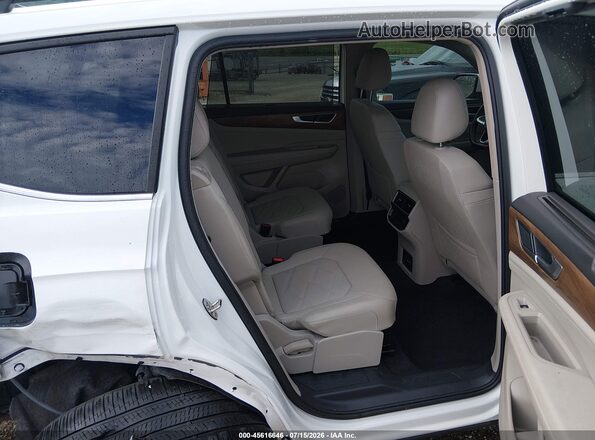 1V2KR2CA0SC521332 2025 VOLKSWAGEN ATLAS White Widok naklejki z numerem VIN