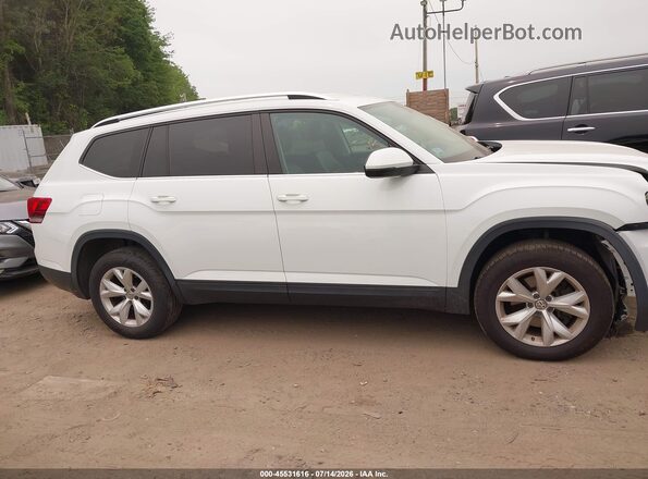 1V2KR2CA2JC585709 2018 VOLKSWAGEN ATLAS White უკანა სალონის ხედი