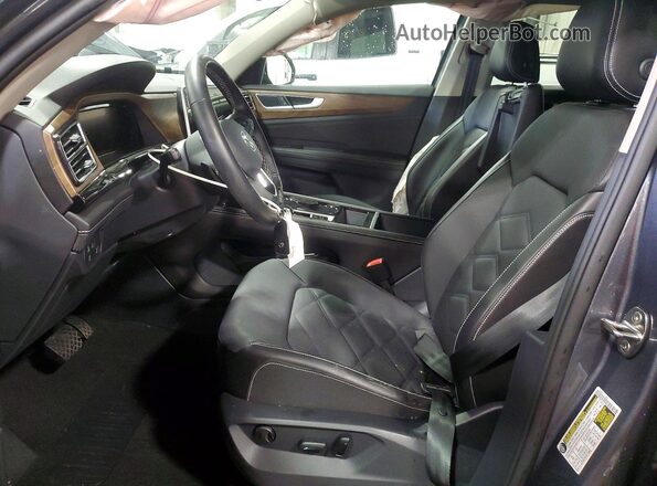 1V2KR2CA3SC507098 2025 VOLKSWAGEN ATLAS Серый Вид салона спереди