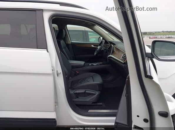 1V2KR2CA3SC519574 2025 VOLKSWAGEN ATLAS White Вид салону спереду