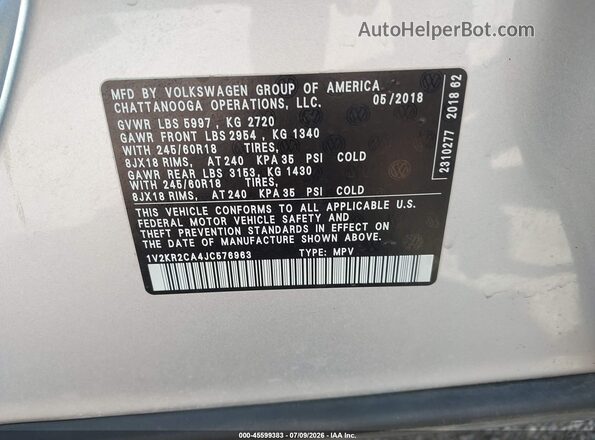 1V2KR2CA4JC576963 2018 VOLKSWAGEN ATLAS Silver Engine compartment view