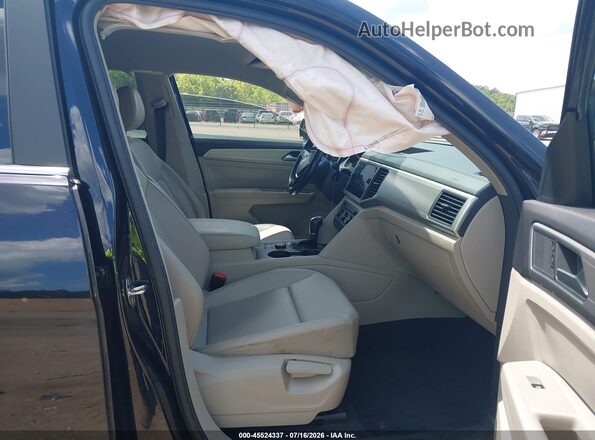 1V2KR2CA6JC518482 2018 VOLKSWAGEN ATLAS Black Вид салону спереду