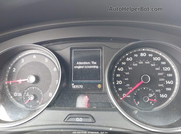1V2KR2CA7JC573443 2018 VOLKSWAGEN ATLAS Silver Widok tylnych siedzeń