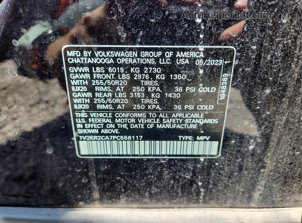1V2KR2CA7PC556117 2023 VOLKSWAGEN ATLAS Black Вид наклейки з VIN-кодом