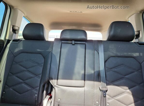 1V2KR2CA8RC538244 2024 VOLKSWAGEN ATLAS White Вид задніх сидінь