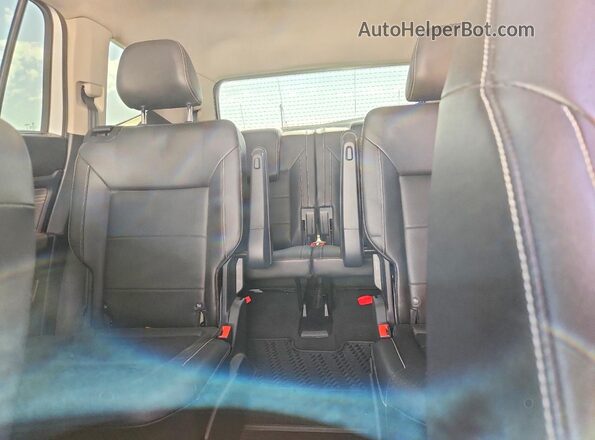 1V2KR2CAXPC551896 2023 VOLKSWAGEN ATLAS White Widok tylnych siedzeń