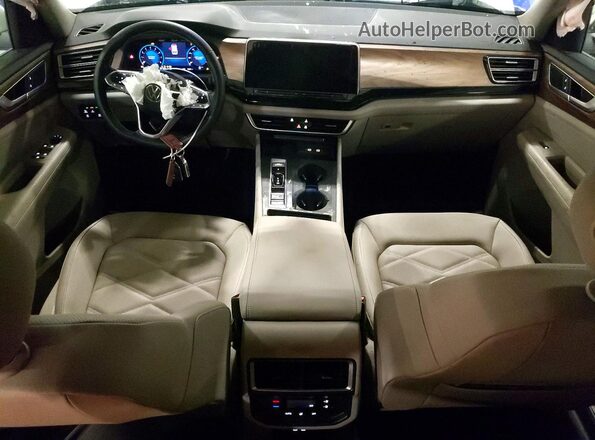1V2LN2CA4TC506916 2026 VOLKSWAGEN ATLAS White Vista del salpicadero