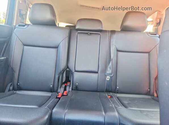 1V2LP2CA1MC504326 2021 VOLKSWAGEN ATLAS Черный Вид задних сидений