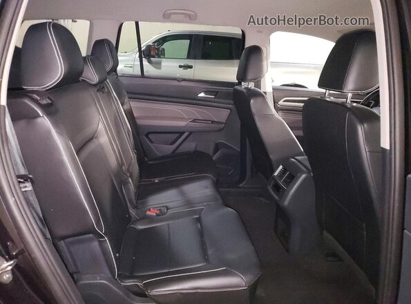 1V2LP2CA7NC535503 2022 VOLKSWAGEN ATLAS Black Widok wnętrza z tyłu